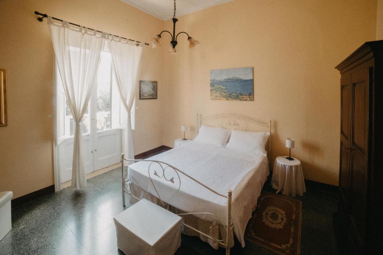 Piazza Argento Bed & Breakfast