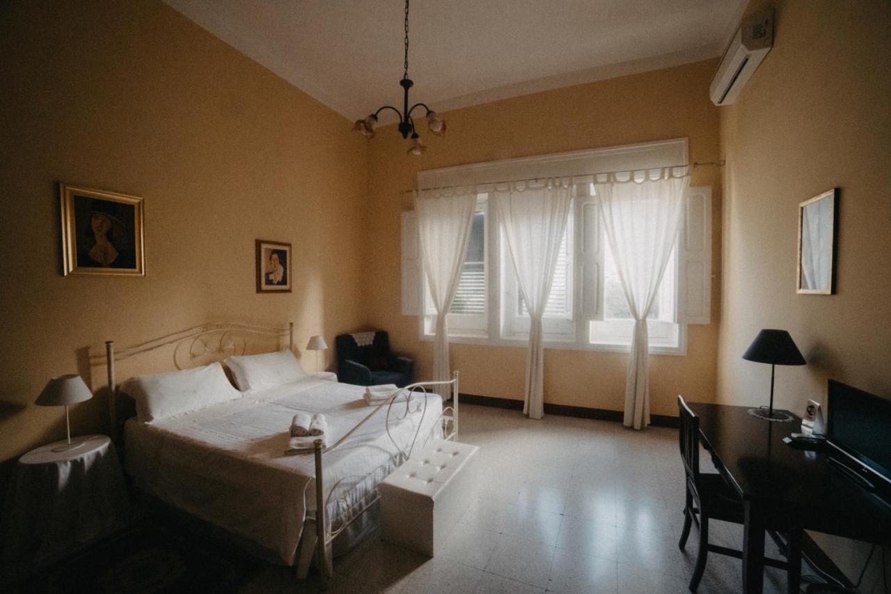 Piazza Argento Bed & Breakfast